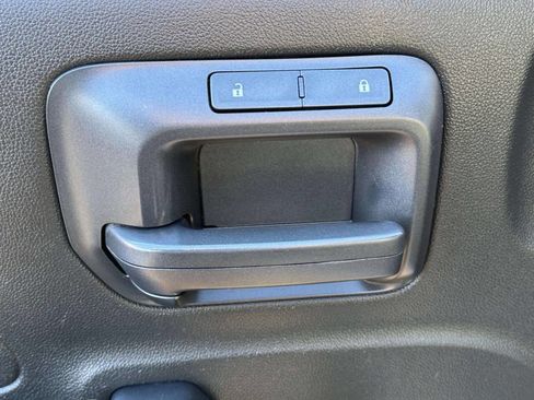 Used 2017 Chevrolet Silverado 1500 W/T w/ Trailering Package image 10