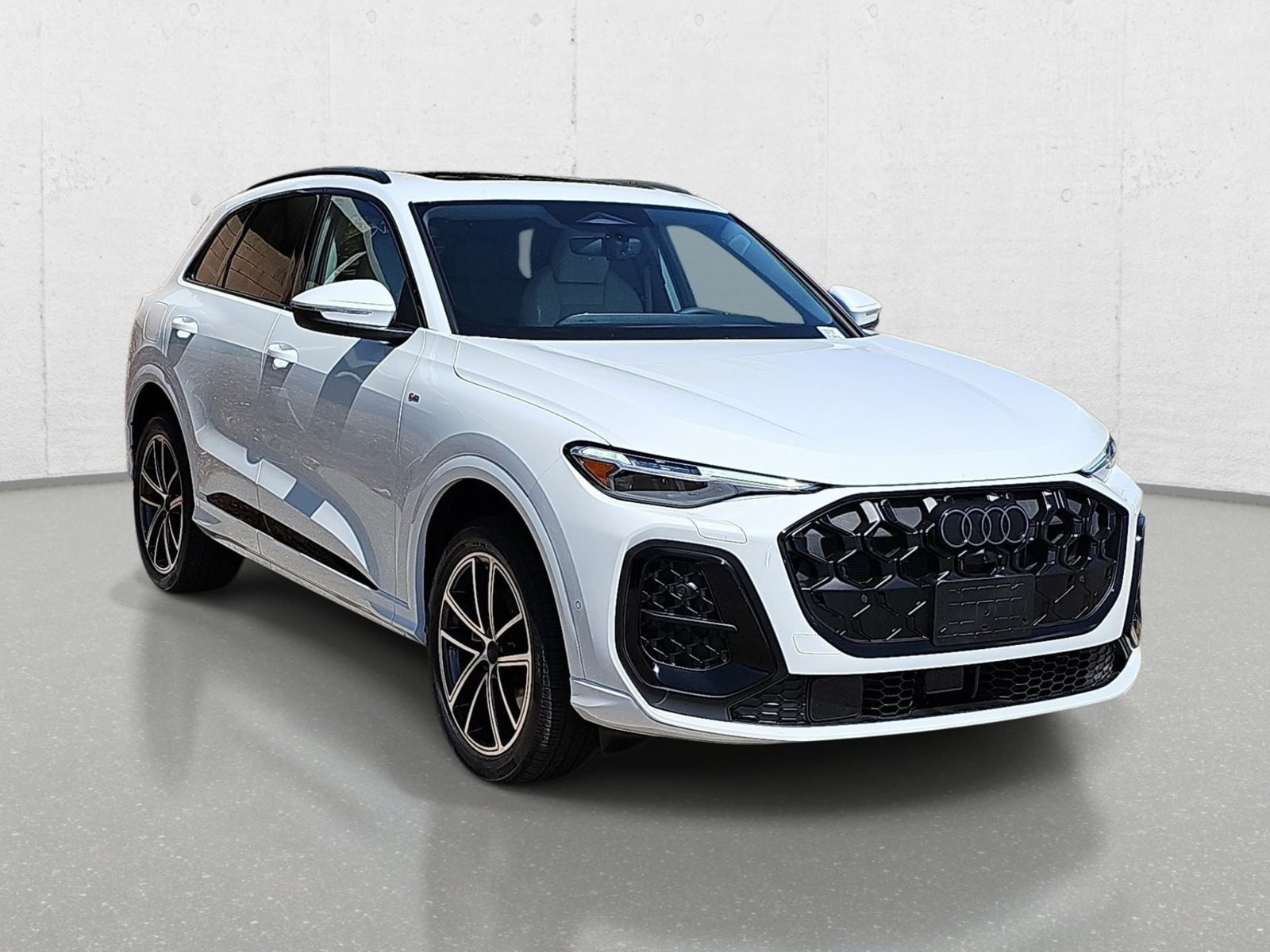 New 2026 Audi Q5 Premium AWD/4WD image 3