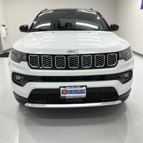 Used 2025 Jeep Compass Limited AWD/4WD image 19