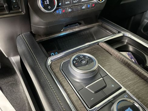 Used 2021 Ford Expedition Max Limited image 15