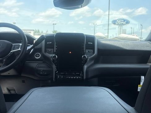 New 2026 RAM 3500 Tradesman AWD/4WD image 18