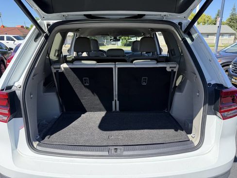 Used 2018 Volkswagen Atlas SE FWD image 21