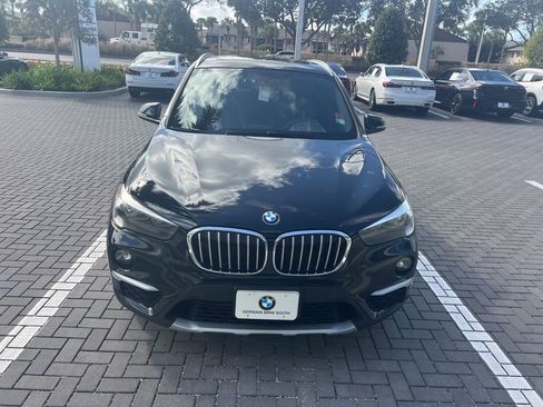 Used 2017 BMW X1 xDrive28i image 2
