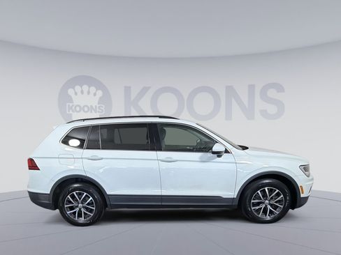 Used 2019 Volkswagen Tiguan SE w/ Panoramic Sunroof Package AWD/4WD image 8