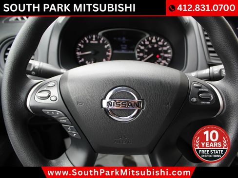 Used 2020 Nissan Pathfinder S AWD/4WD image 17
