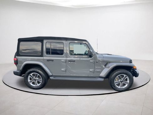 Certified 2020 Jeep Wrangler Unlimited Sahara image 7