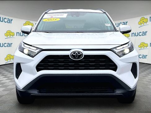 Used 2025 Toyota RAV4 XLE image 2