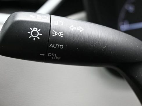 Used 2024 Toyota Corolla LE FWD image 26