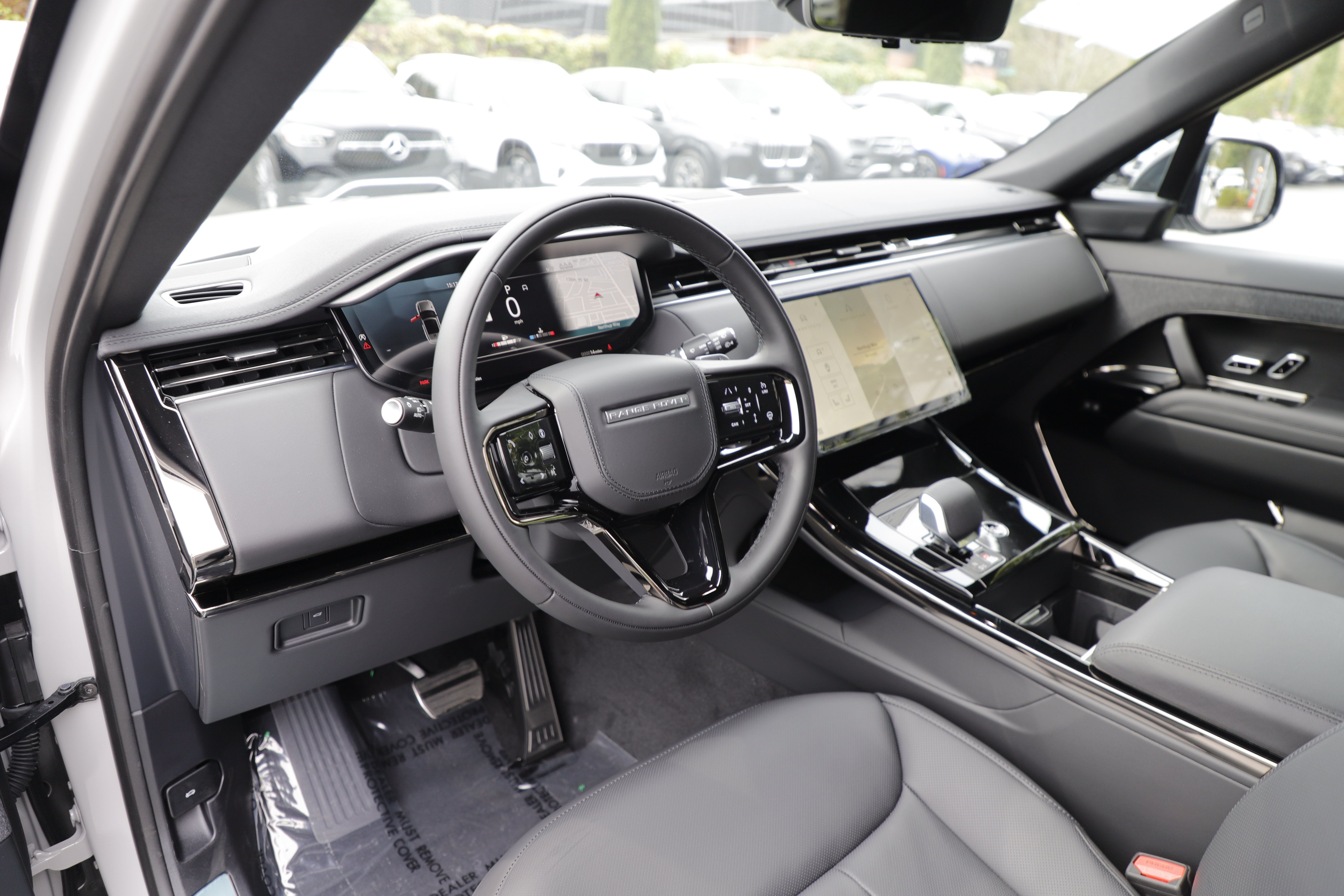 New 2026 Land Rover Range Rover Sport Dynamic SE AWD/4WD image 18