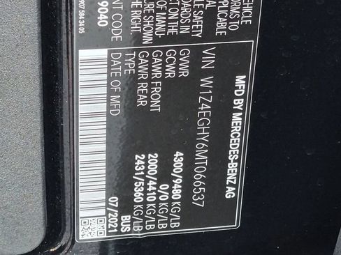 Used 2021 Mercedes-Benz Sprinter 2500 image 27