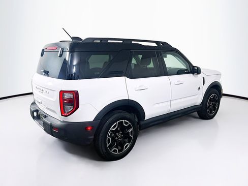 Used 2025 Ford Bronco Sport Outer Banks image 9