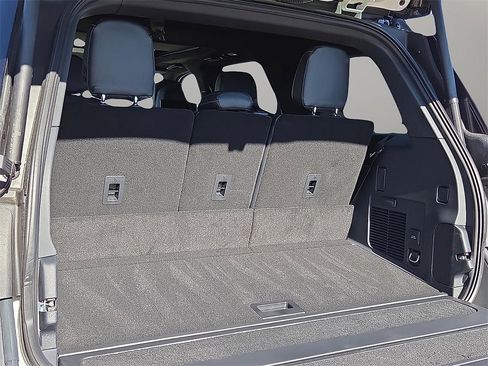 New 2026 Lincoln Navigator Black Label image 8