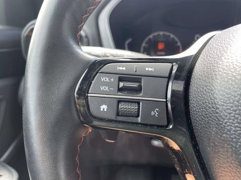 Used 2024 Honda Pilot TrailSport image 29