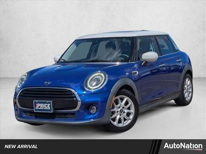 Used 2021 MINI Cooper 4-Door Hardtop w/ 6.5" Touchscreen Package