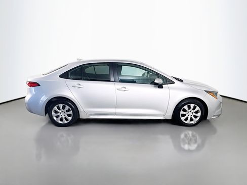 Used 2023 Toyota Corolla LE FWD image 11