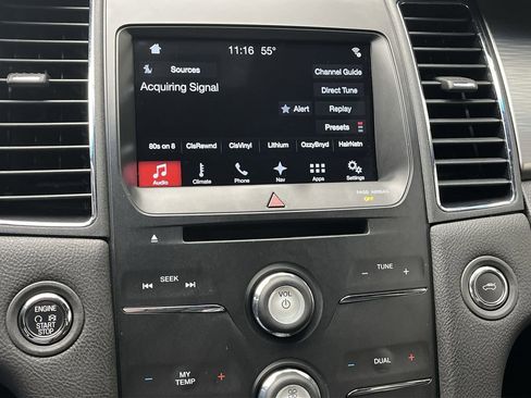 Used 2017 Ford Taurus SEL w/ Equipment Group 201A image 17