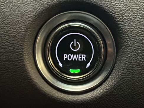 Used 2024 Cadillac Lyriq Tech AWD/4WD image 16