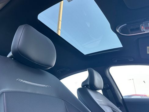 Used 2023 Hyundai Ioniq 6 Limited RWD image 16