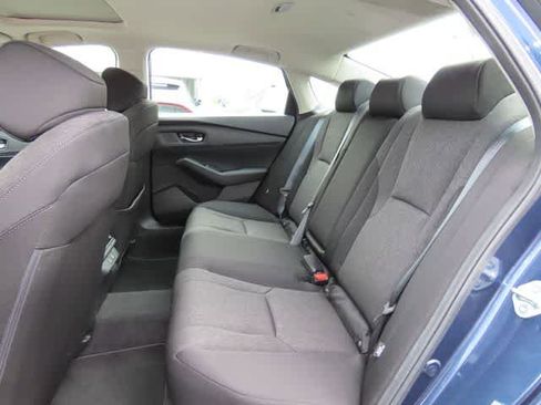Certified 2025 Honda Accord SE image 12