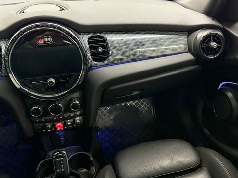 Used 2022 MINI Cooper S image 40