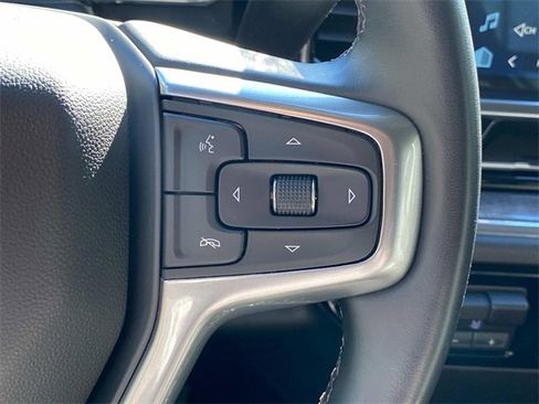 Used 2024 Chevrolet Silverado 2500 LTZ image 21