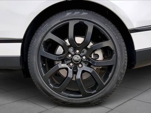 Used 2021 Land Rover Range Rover P525 Westminster Edition image 10