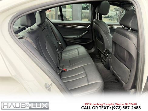 Used 2019 BMW 530i xDrive image 21