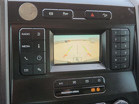 Used 2022 Ford F250 XL w/ Power Equipment Group AWD/4WD image 14