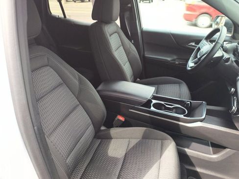 Used 2025 Chevrolet Equinox LT AWD/4WD image 25