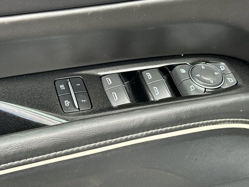 Certified 2023 Cadillac Escalade ESV Sport Platinum w/ Heavy-Duty Trailer Package AWD/4WD image 12