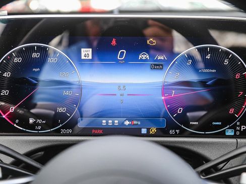 New 2024 Mercedes-Benz E 350 4MATIC Sedan image 20