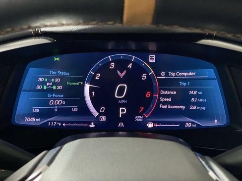 Used 2022 Chevrolet Corvette Stingray Preferred Cpe w/ Battery Protection Package RWD image 17