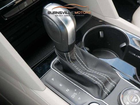 Used 2021 Volkswagen Atlas SEL image 24