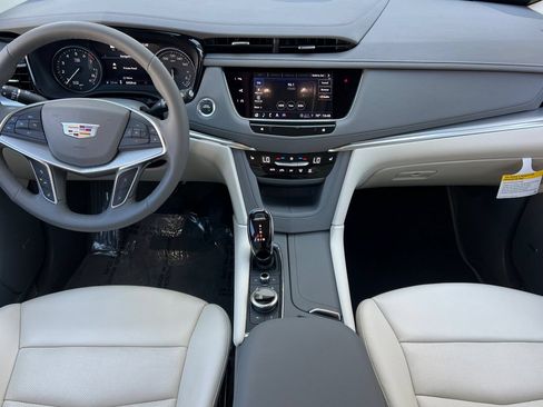 Used 2026 Cadillac XT5 Premium Luxury w/ LPO, Floor Liner Package FWD image 14