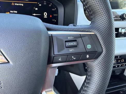New 2026 Mitsubishi Outlander SEL AWD/4WD image 39