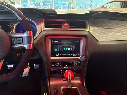 Used 2012 Ford Mustang Shelby GT500 w/ SVT Performance Pkg image 23