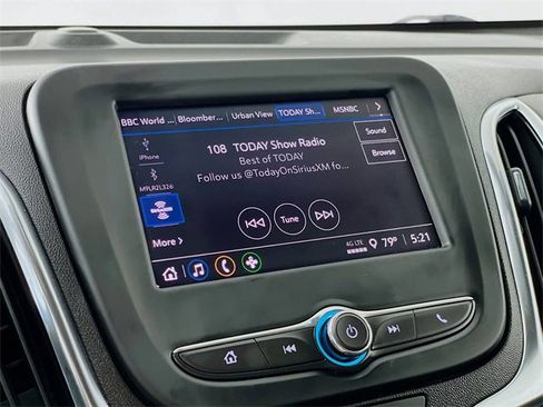 Used 2023 Chevrolet Equinox LT w/ Driver Convenience Package image 18