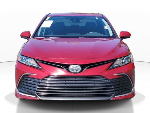 Used 2021 Toyota Camry LE FWD image 2
