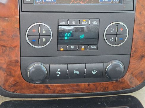 Used 2008 Chevrolet Silverado 2500 LTZ w/ Safety Package image 19