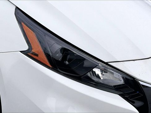 Used 2022 Nissan Altima 2.5 S FWD image 27