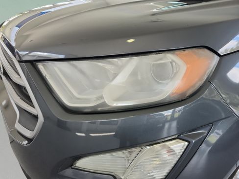 Used 2020 Ford EcoSport SE FWD image 32