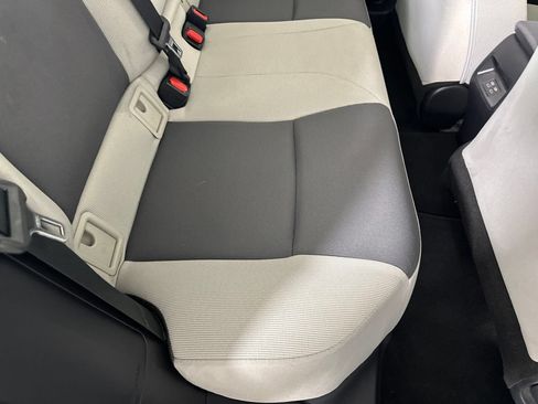 Used 2025 Toyota Corolla LE FWD image 29
