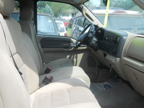 Used 2005 Ford F250 XLT image 7