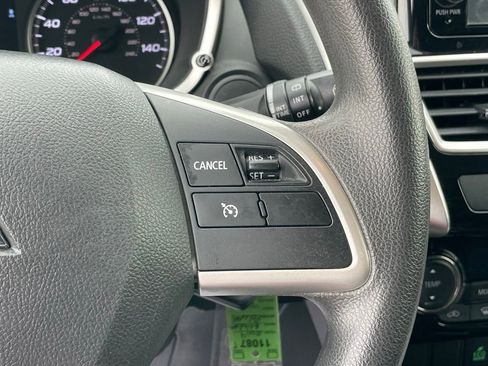 Used 2019 Mitsubishi Eclipse Cross ES FWD image 15