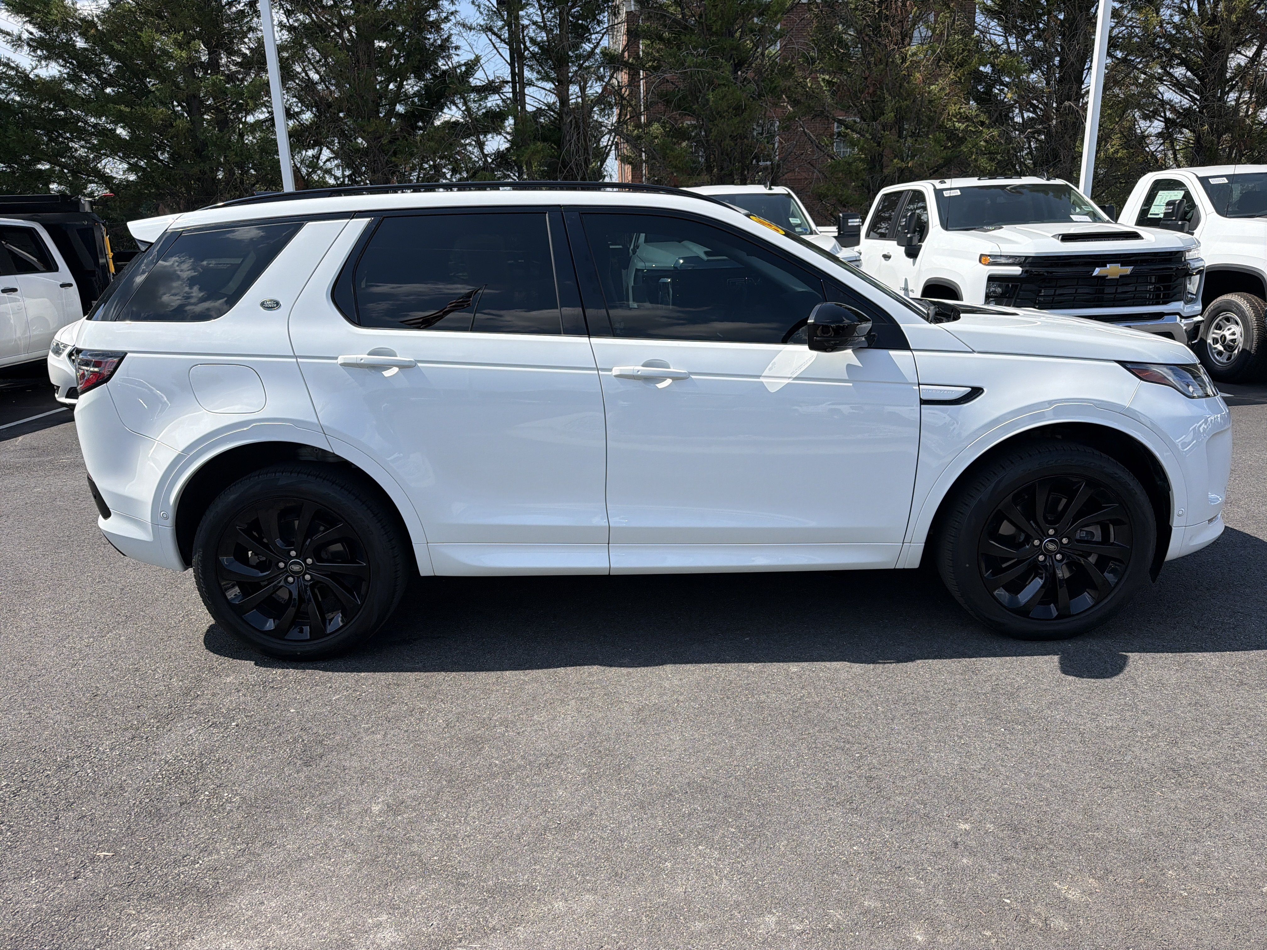 Used 2024 Land Rover Discovery Sport S AWD/4WD image 11