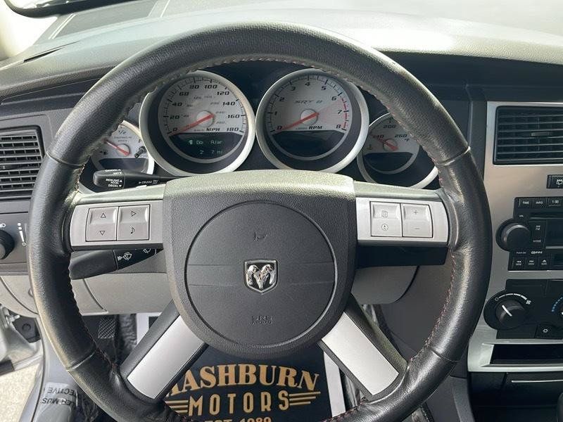 Used 2006 Dodge Magnum SRT8 RWD image 33