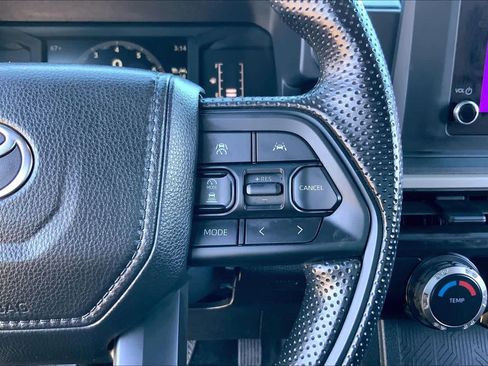 Used 2024 Toyota Tacoma SR image 23