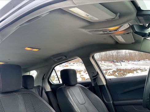 Used 2015 Chevrolet Equinox LS image 15