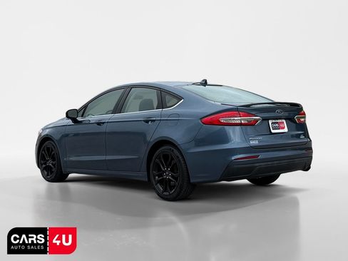 Used 2019 Ford Fusion SE w/ Equipment Group 151A FWD image 5