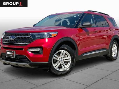 Certified 2023 Ford Explorer XLT w/ Equipment Group 202A